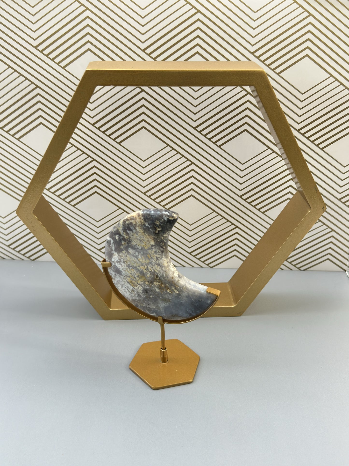 Blue Pacific Agate Moon: A Tranquil Symbol of Oceanic Energy - Margeaux's Majestic Crystals