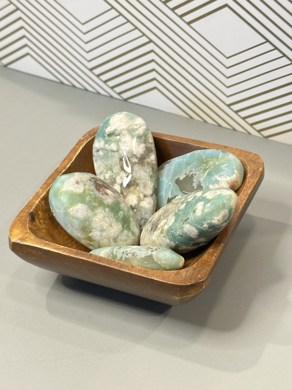Green Flower Agate Palm Stone: Growth, Harmony & Heart-Centered Healing
