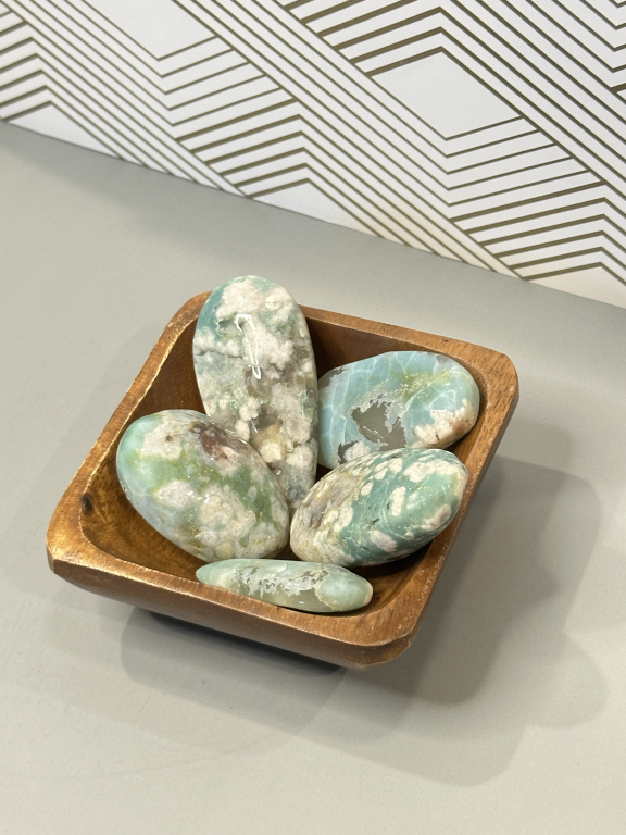 Green Flower Agate Palm Stone: Growth, Harmony & Heart-Centered Healing