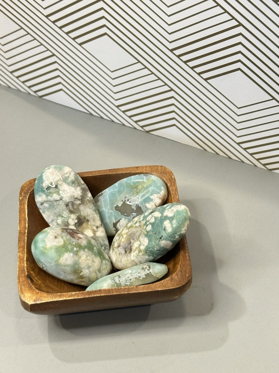 Green Flower Agate Palm Stone: Growth, Harmony & Heart-Centered Healing