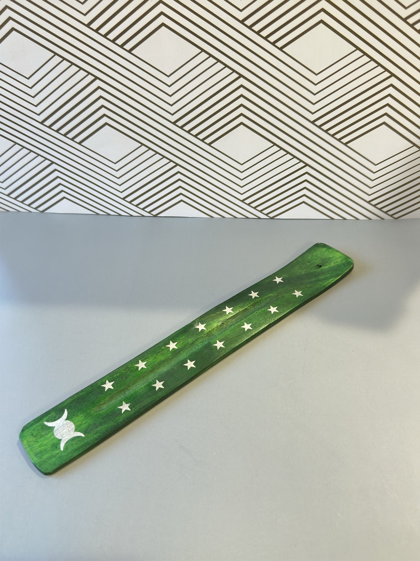 Wooden Incense Holders -Grün - Margeaux's Majestic Crystals