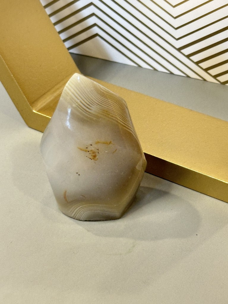 Botswana Agate Flame: Emotional Balance & Gentle Grounding