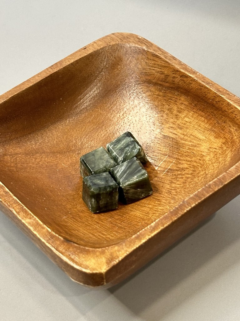 Seraphinite Cubes – Grounded Divinity & Heart-Led Transformation