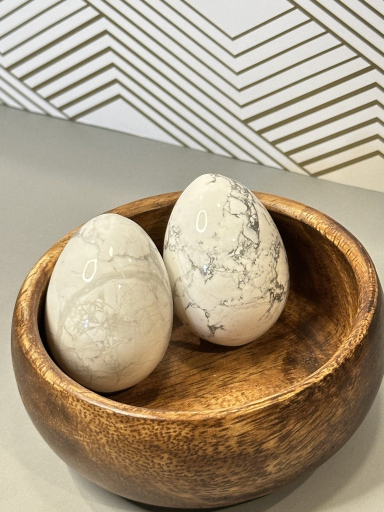 Howlite Eggs – Peaceful Awareness & Gentle Grounding