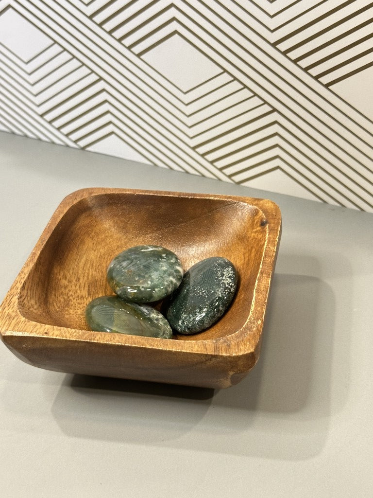 Moss Agate Palm Stone: Grounding, Growth & Emotional Renewal