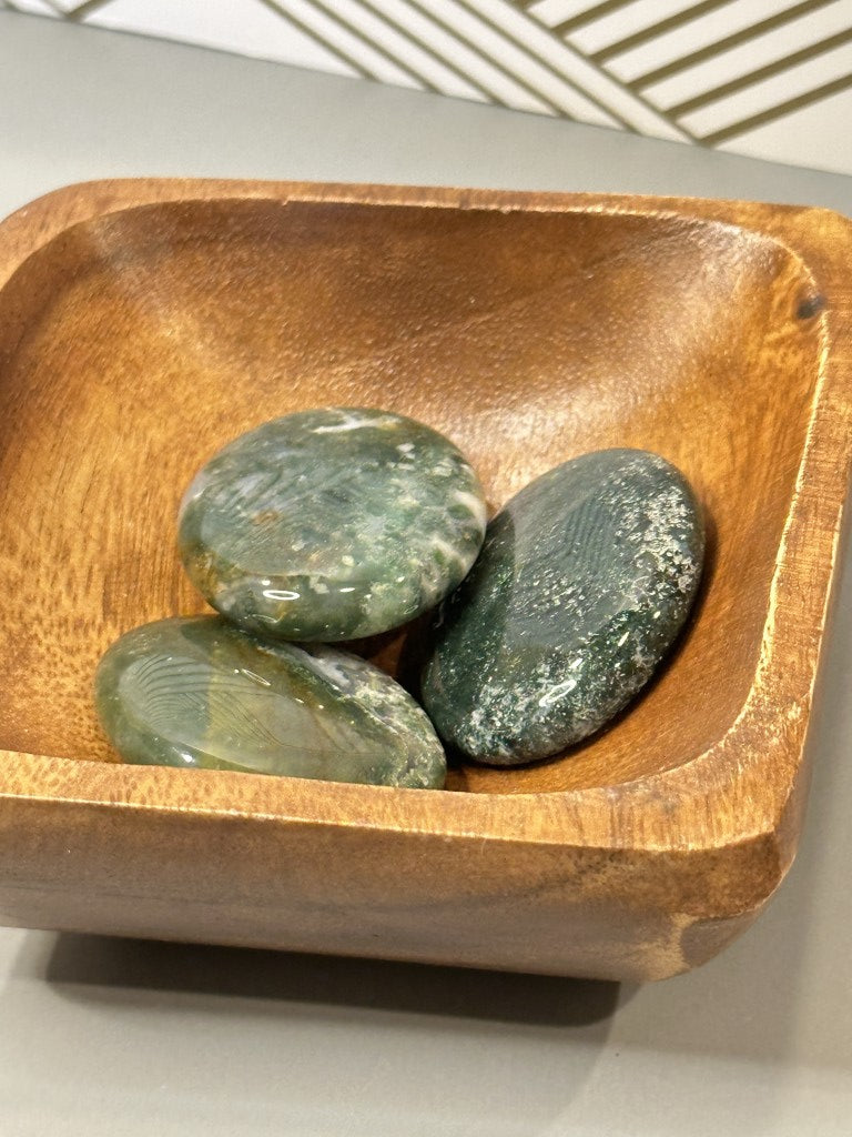 Moss Agate Palm Stone: Grounding, Growth & Emotional Renewal
