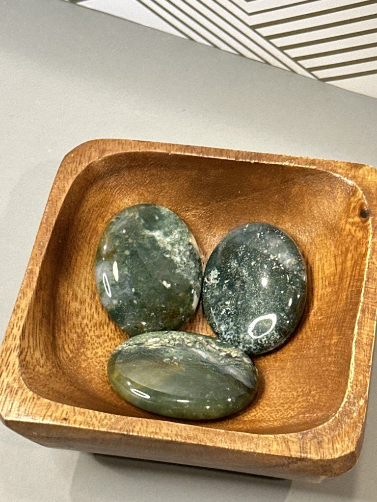 Moss Agate Palm Stone: Grounding, Growth & Emotional Renewal