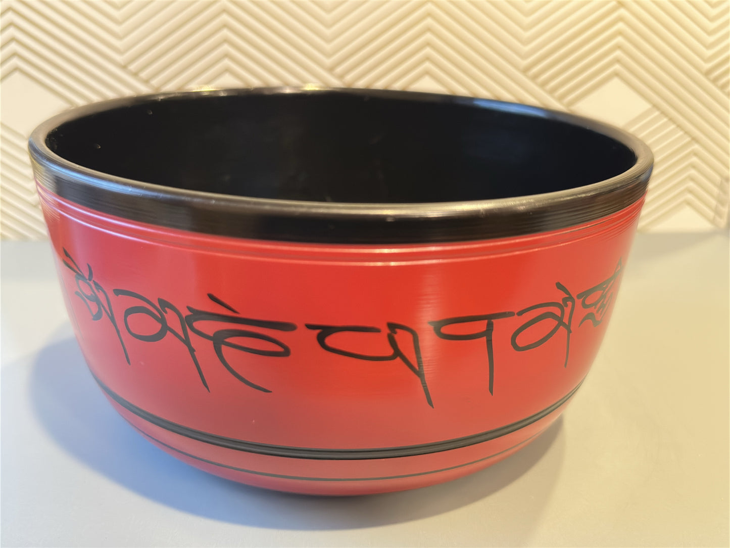 7" Singing Bowl: Harmonize Your Spirit - Margeaux's Majestic Crystals