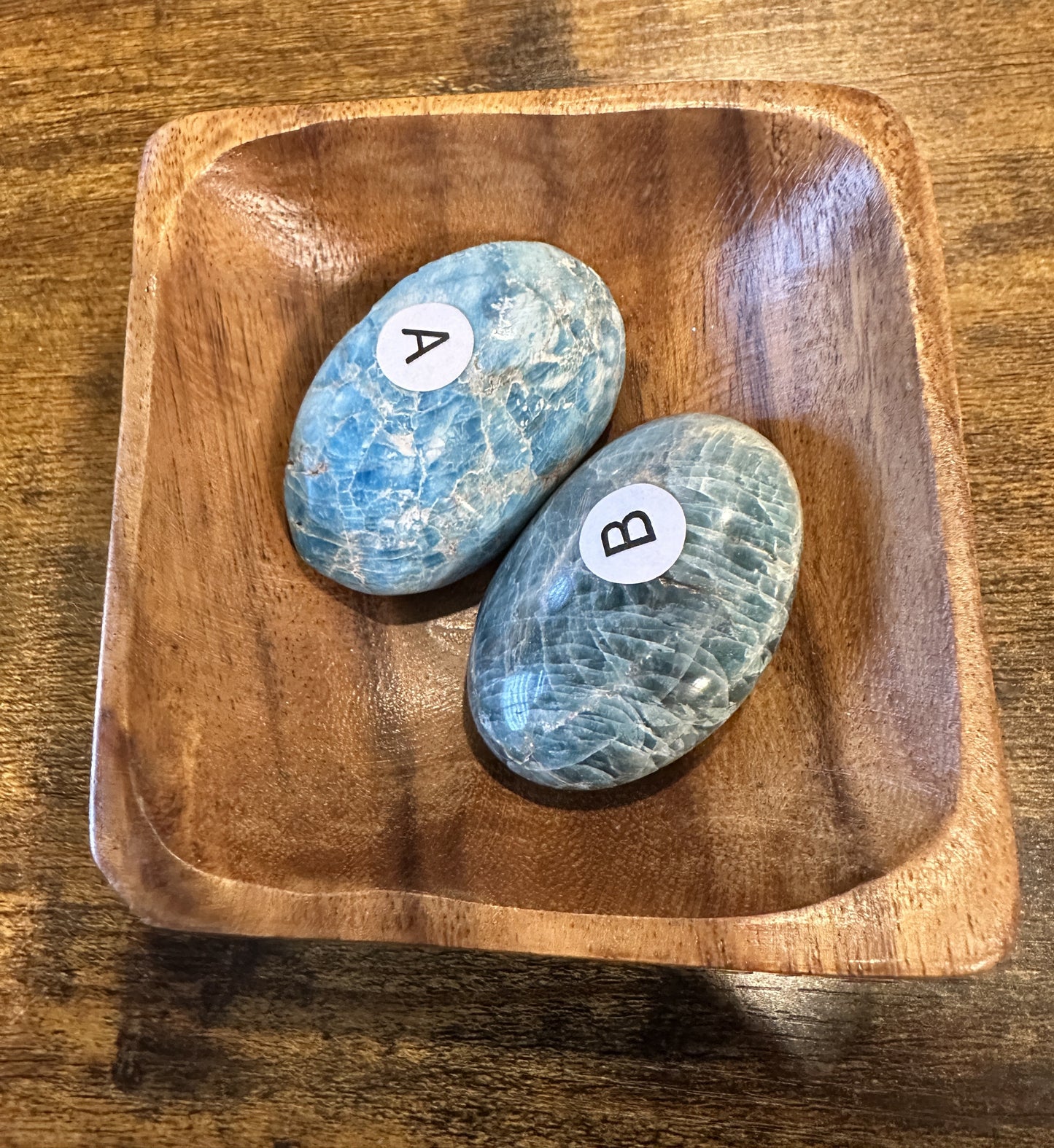 Apatite Palm Stone Madagascar 50-64mm | Third Eye Throat Chakra | Motivation Clarity Intuition Stone