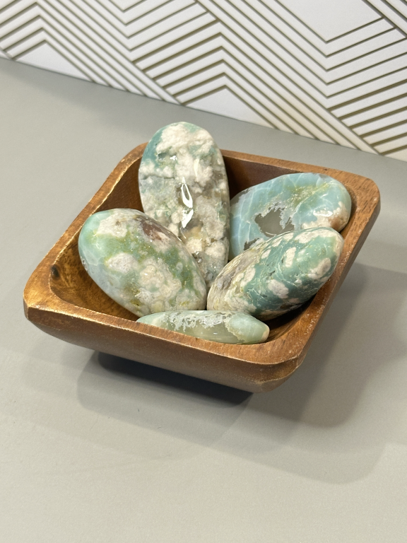 Green Flower Agate Palm Stone: Growth, Harmony & Heart-Centered Healing