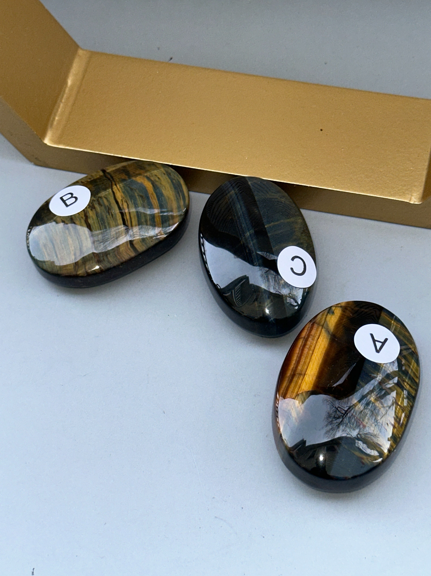Blue Tiger's Eye Palm Stone 50mm | Throat Third Eye Chakra | Calm Communication Intuition Stress Relief
