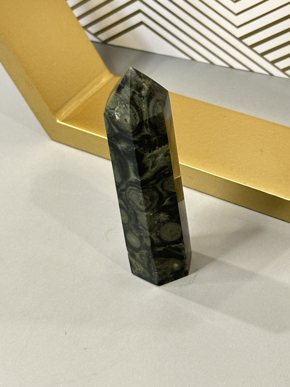 Kambaba Jasper Tower: Ancient Earth Energy, Grounding & Emotional Balance